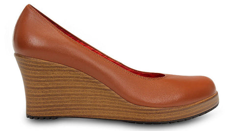 Crocs Aleigh Closed Toe Wedge Cinnamon Walnut